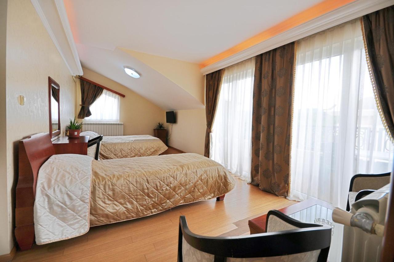 Sunny Hill Apartments & Aqua Park Vrnjačka Banja Esterno foto