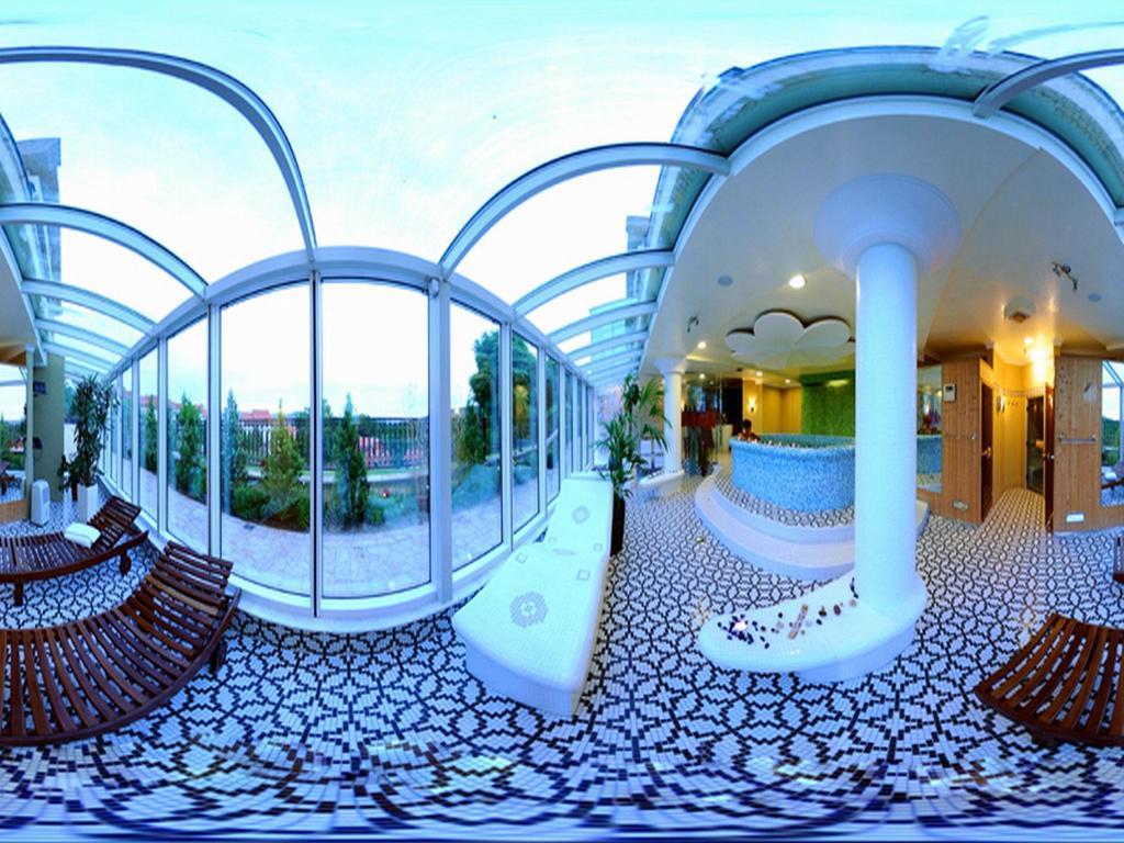 Sunny Hill Apartments & Aqua Park Vrnjačka Banja Esterno foto