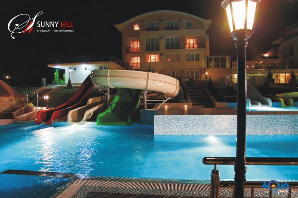 Sunny Hill Apartments & Aqua Park Vrnjačka Banja Esterno foto